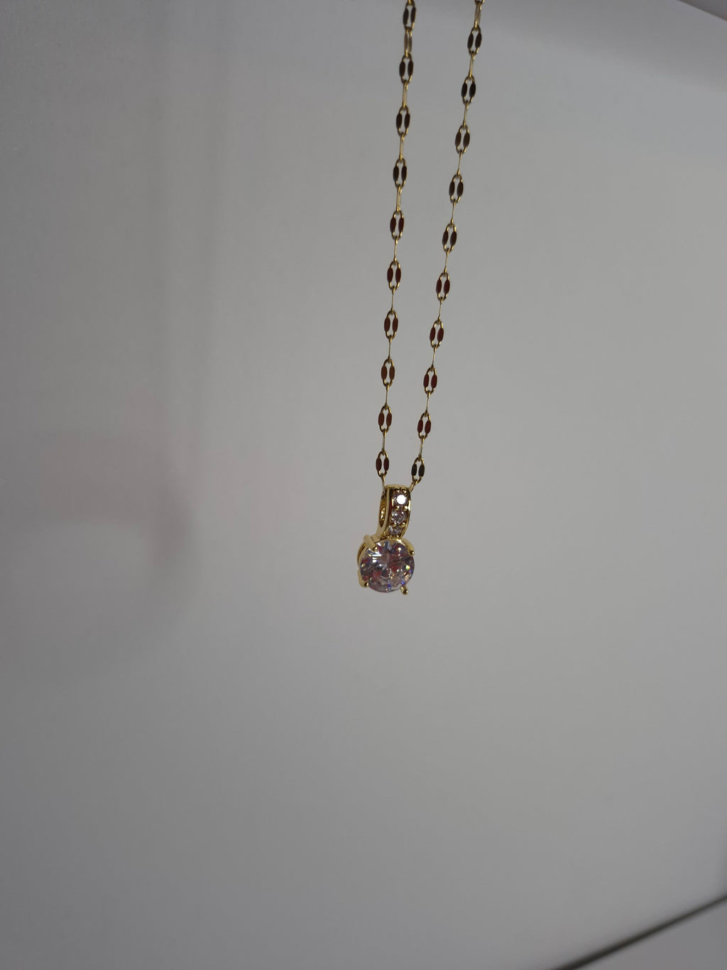 Colier Fin Elegant cu Pandantiv Placat cu Aur 18K | Goldenera